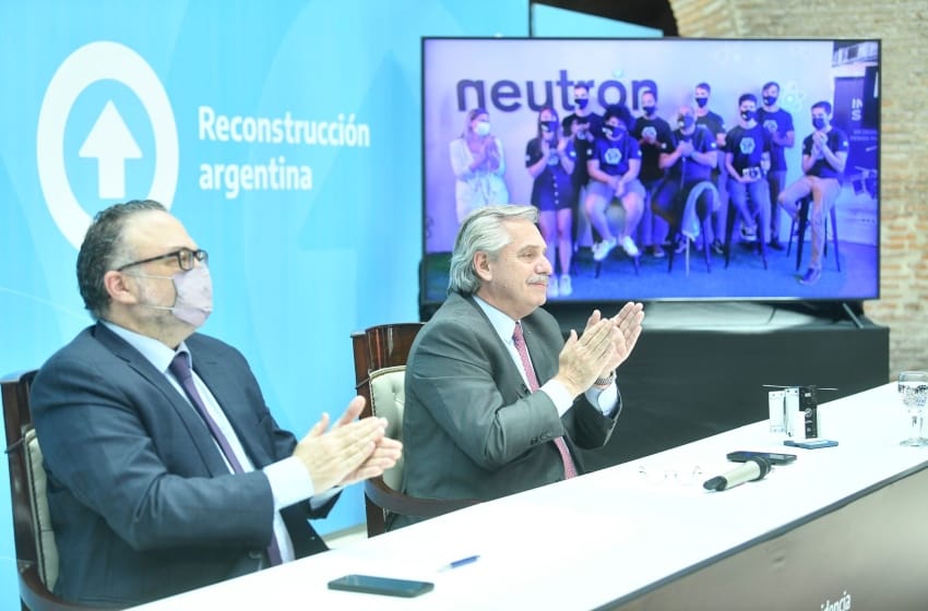 "Los argentinos cuentan con más soberanía", afirmó el Presidente en lanzamiento de satélite