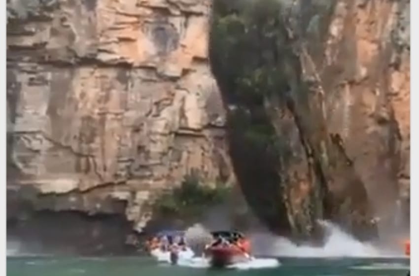 Tragedia en Brasil: una roca gigante cayó sobre lanchas con turistas y hay al menos dos muertos