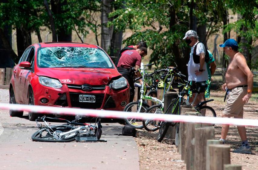 Quién es el conductor que atropelló y mató a una ciclista en los Bosques Palermo