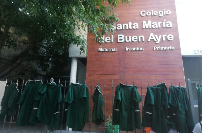 Cierre del colegio Santa María del Buen Ayre: "No tiene nombre lo que hicieron"