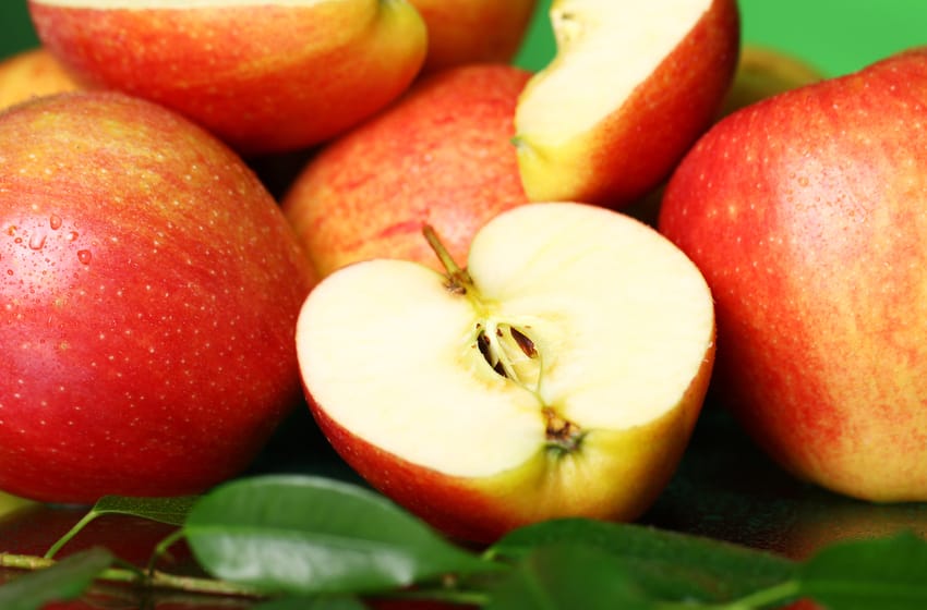 ¿De qué se trata la dieta de la manzana?