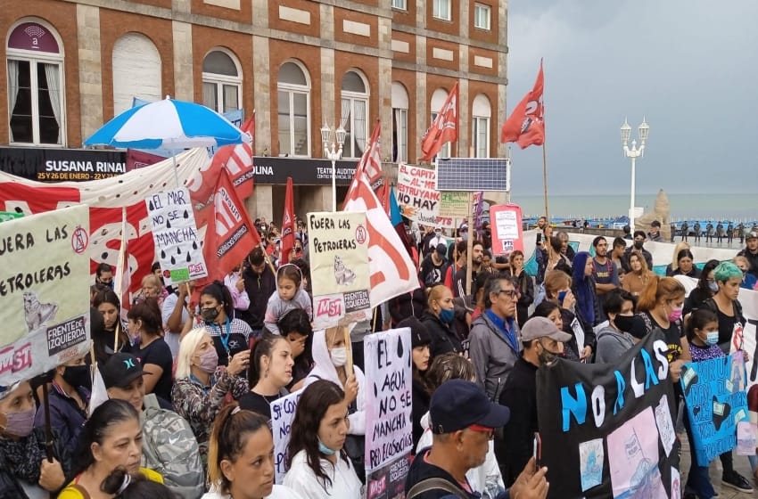 Video: se llevó a cabo otra marcha en contra del extractivismo y las petroleras