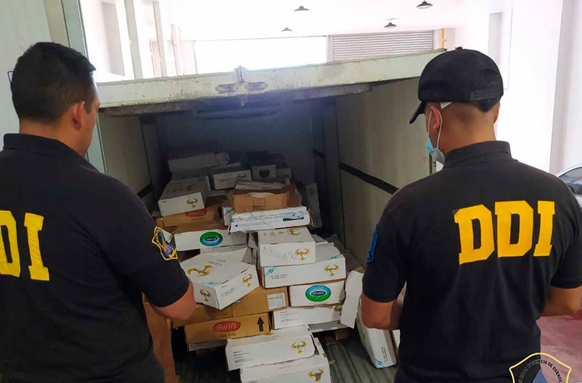 Recuperan mercadería de un frigorífico de Mar del Plata: un empleado habría facilitado el robo