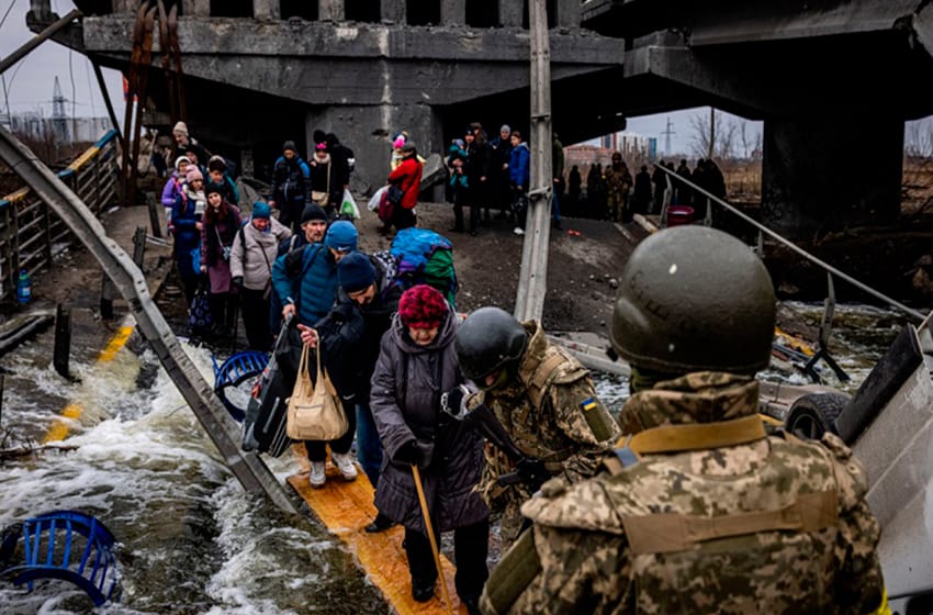 Ucrania confirmó la apertura de 10 corredores para la evacuación de civiles