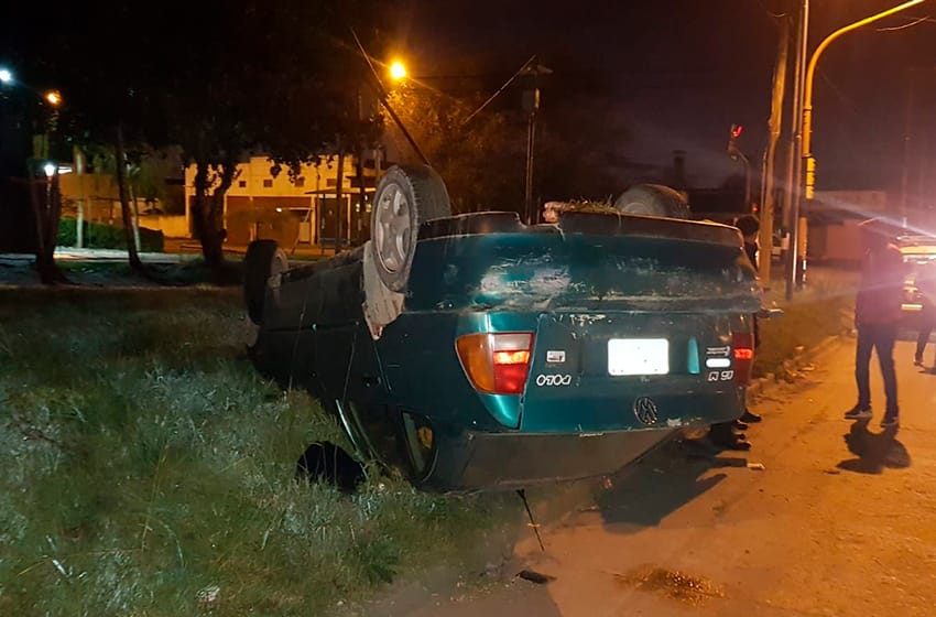 Vuelco en el barrio San Antonio: alcohol y agresión a las fuerzas de seguridad
