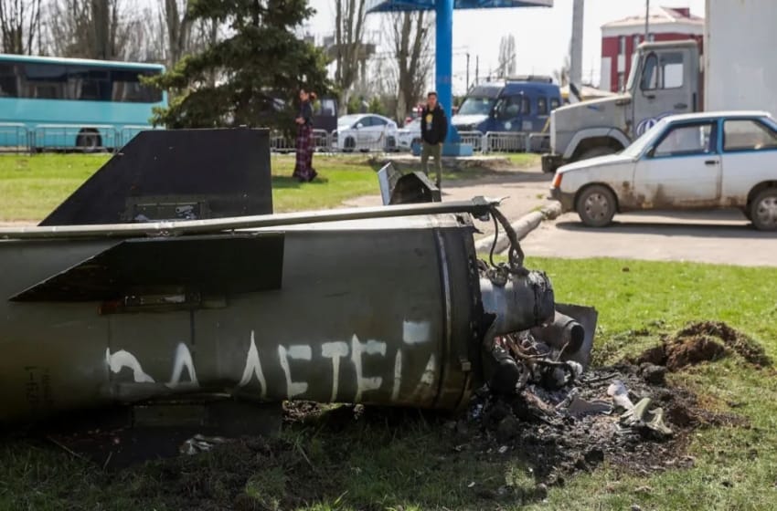 Ucrania: mueren decenas de personas en ataque con misiles a una estación de tren