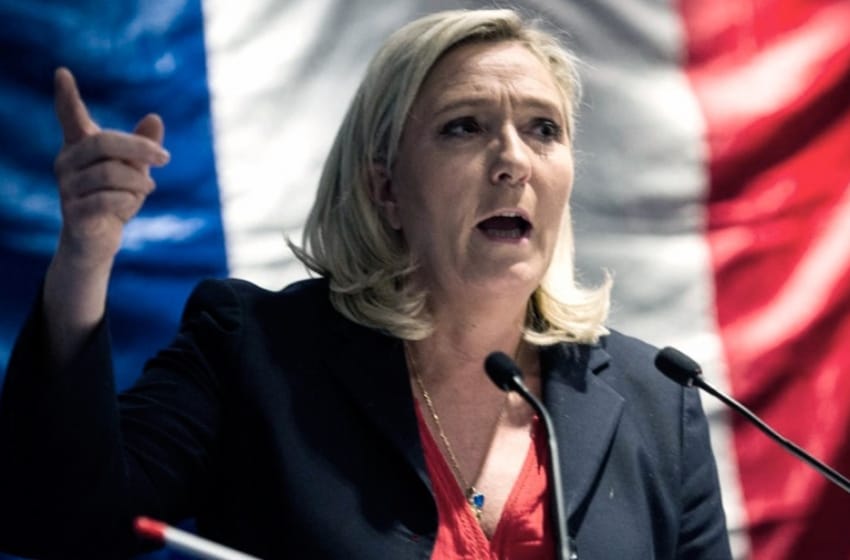 Marine Le Pen prometió prohibir a las mujeres usar el velo islámico