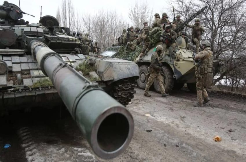 Ucrania advierte que Rusia está preparando un ataque masivo en el este del país