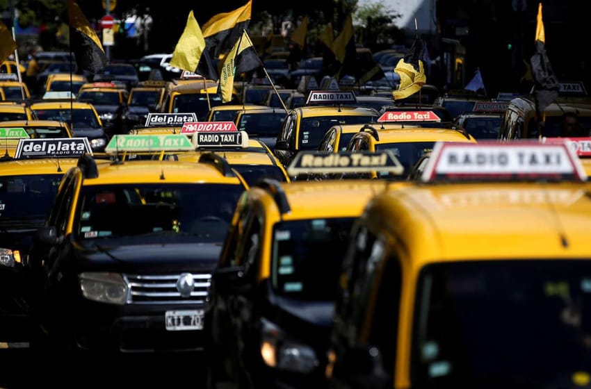 Desde este martes, es más caro viajar en taxi: sube 30% la tarifa en CABA