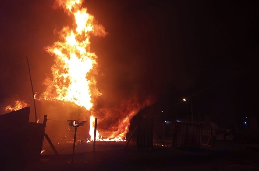 Incendio en Batán: una mujer perdió todo