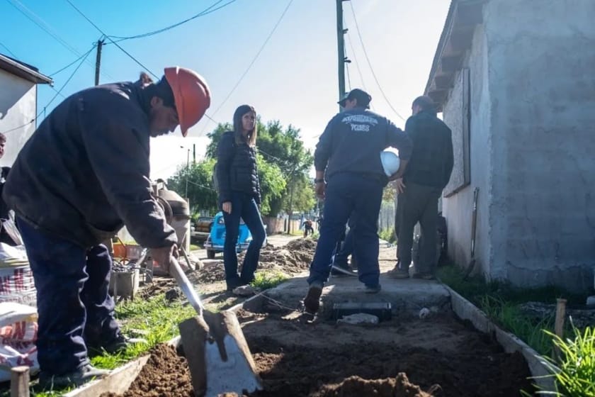Raverta en Mar del Plata: acompañó a trabajadores y recorrió barrios para dialogar con vecinos