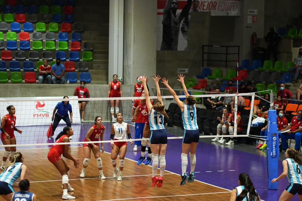 Argentina se metió en semifinales con la participación de Juana Giardini