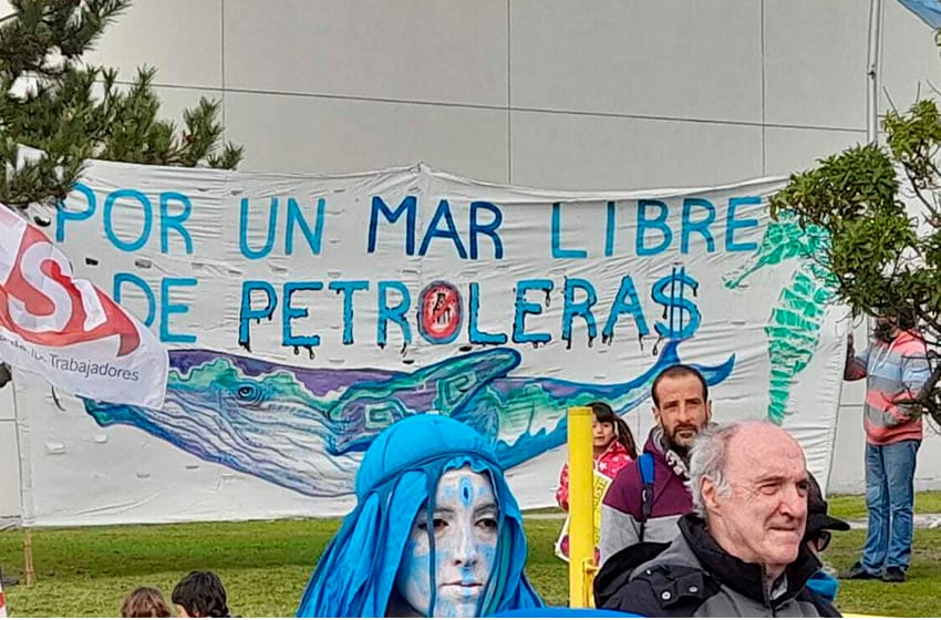 Exploración off shore: la Asamblea por un Mar Libre de petroleras celebró la vigencia de la cautelar