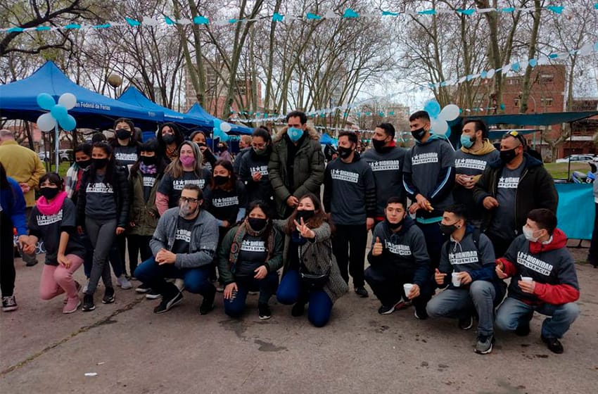 "Ni un pibe con hambre en la Argentina" frente a la Municipalidad