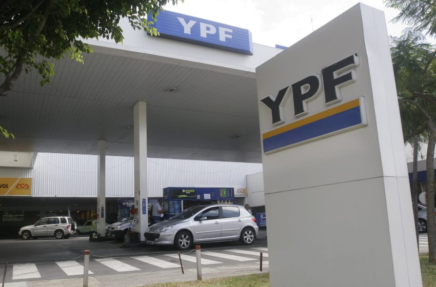 YPF aumentó 4% el precio de los combustibles