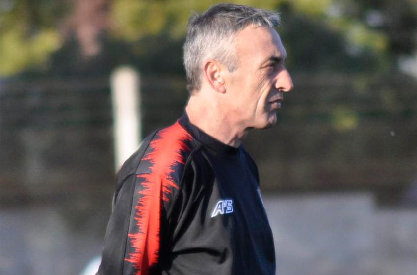 González dejó de ser el entrenador de Círculo Deportivo