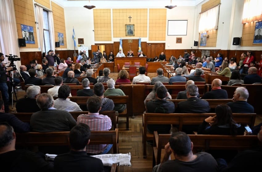 El Concejo Deliberante repudió el ataque a Cristina Kirchner