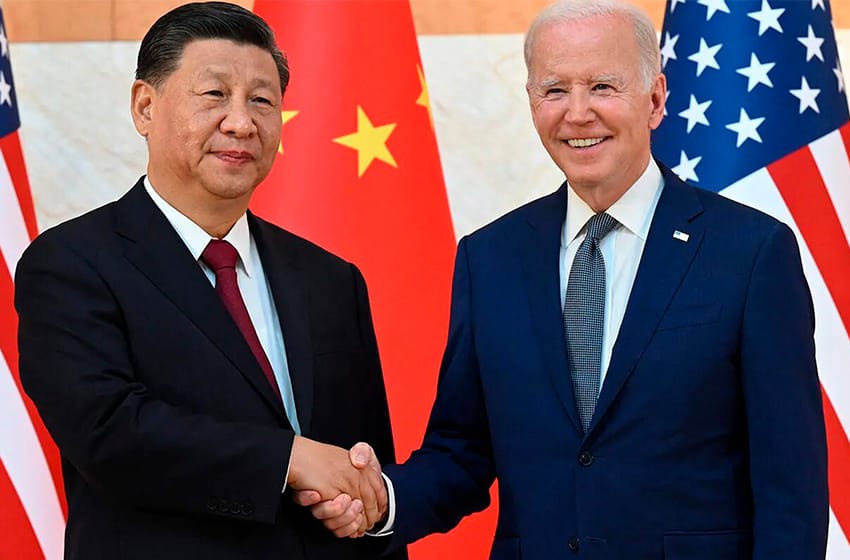 En su primer cara a cara, Biden le reclamó a Xi Jinping evitar un conflicto entre EEUU y China