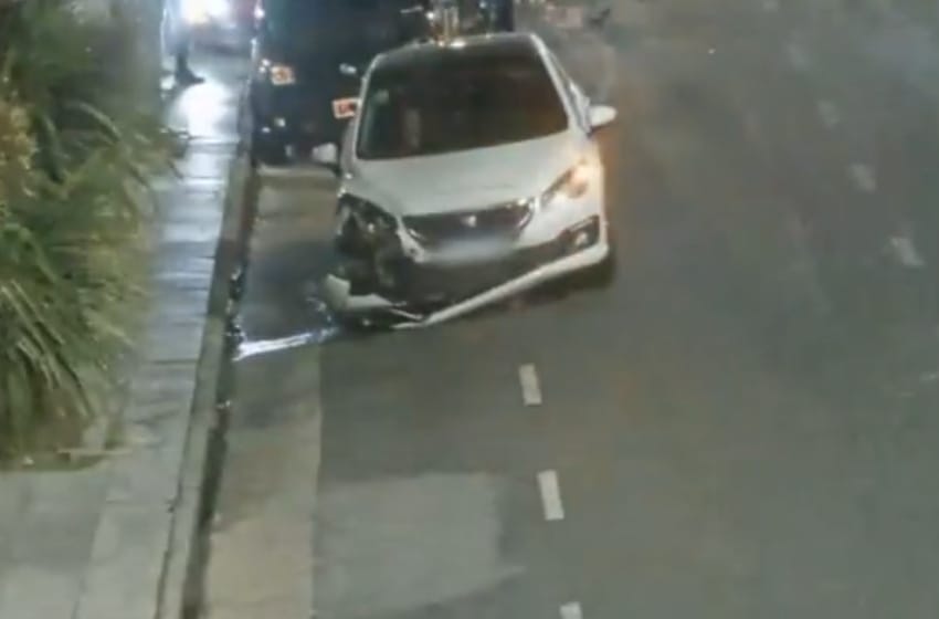 Video: atrapan a borracho que chocó varios autos estacionados