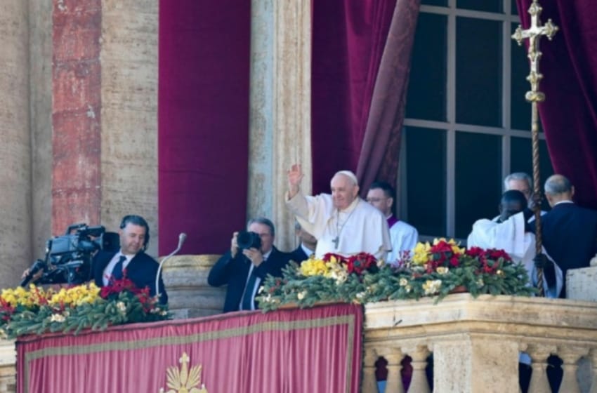 El Papa pidió que termine la “insensata” guerra en Ucrania