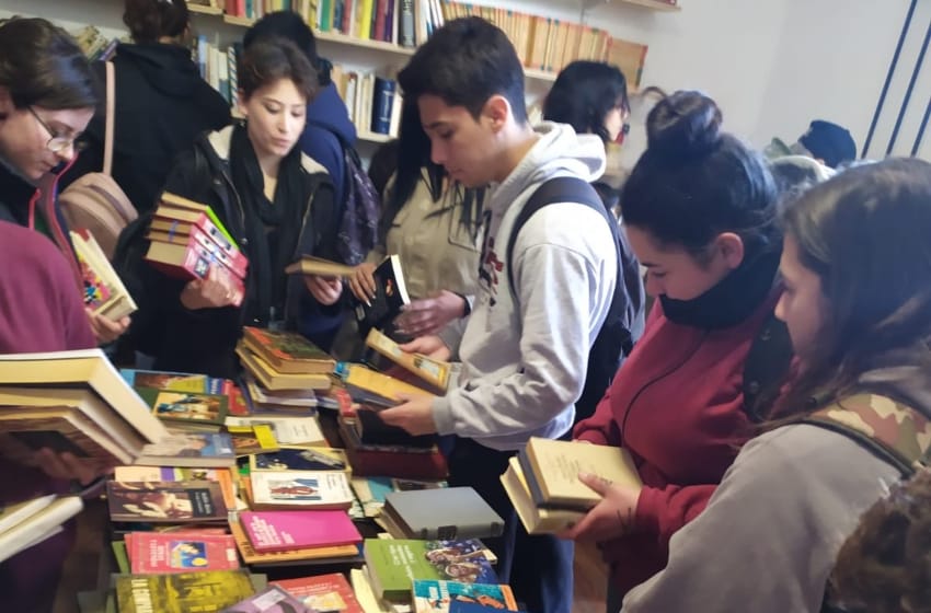 Siembra de Libros: "Es una oportunidad para regalar libros en las fiestas"