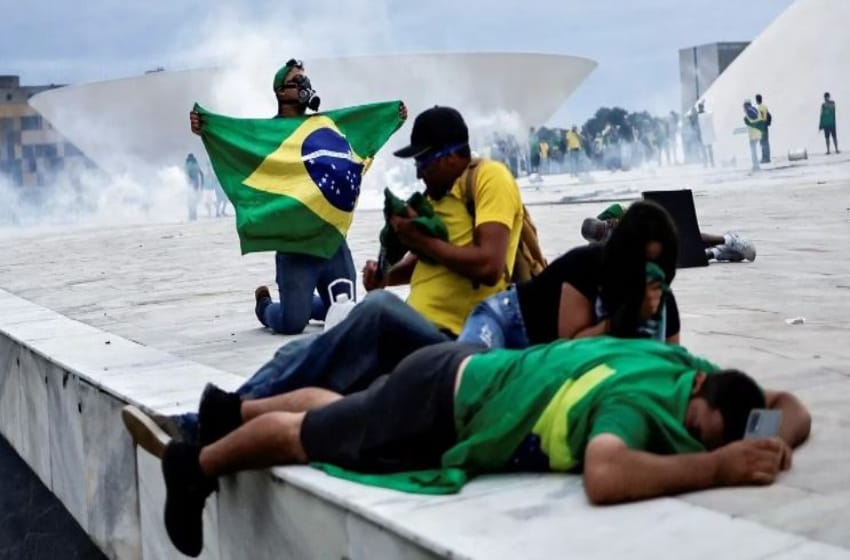 A un mes del intento de golpe en Brasil: persiste un clima enrarecido