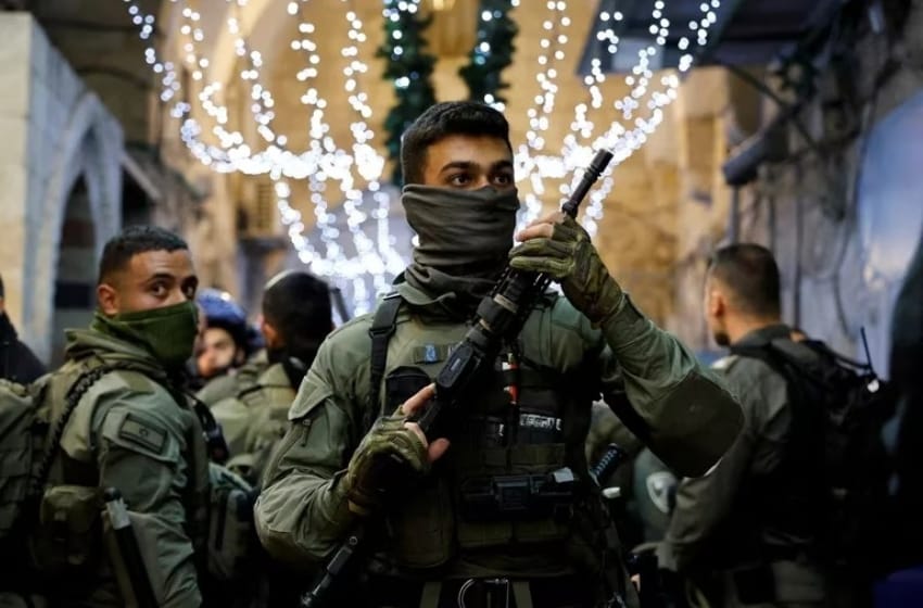 Israel bajo fuego: al menos dos heridos por ataques con misiles desde Gaza y El Líbano