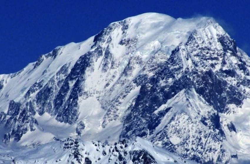 Ascienden a 6 los muertos por una avalancha en un glaciar de los Alpes franceses