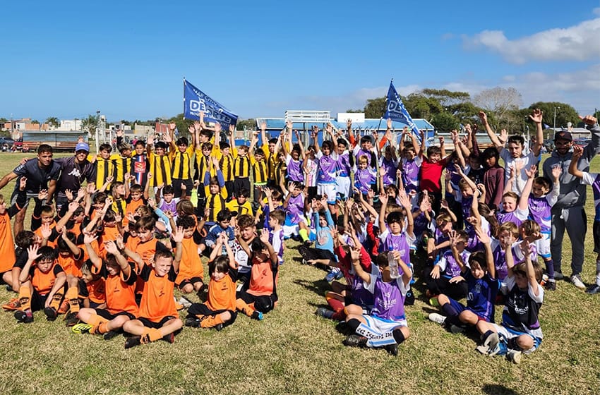 Encuentro Municipal de Fútbol: Mar Chiquita vivió un fin de semana a puro deporte