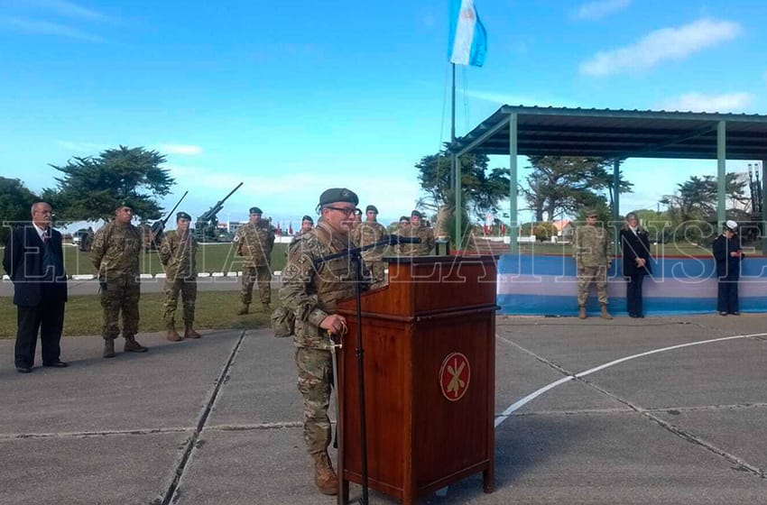 Se realizó el acto del egreso del primer curso de operadores y apuntadores de las Fuerzas Armadas