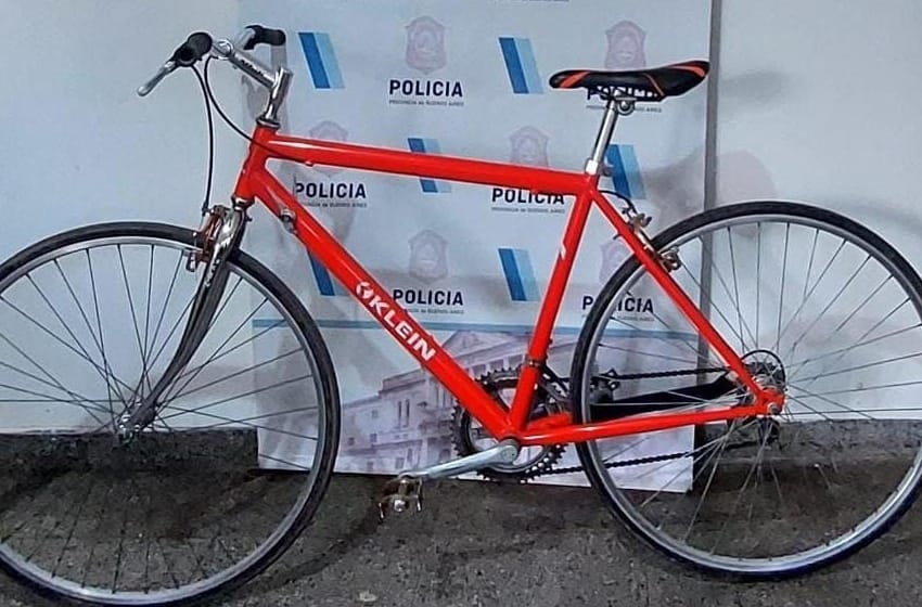 Le robaron la bicicleta en diciembre, la vendían por Facebook y pactaron un encuentro: un detenido