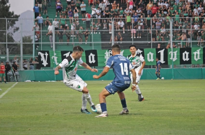"Pancho" Martínez opacó el debut de Alvarado