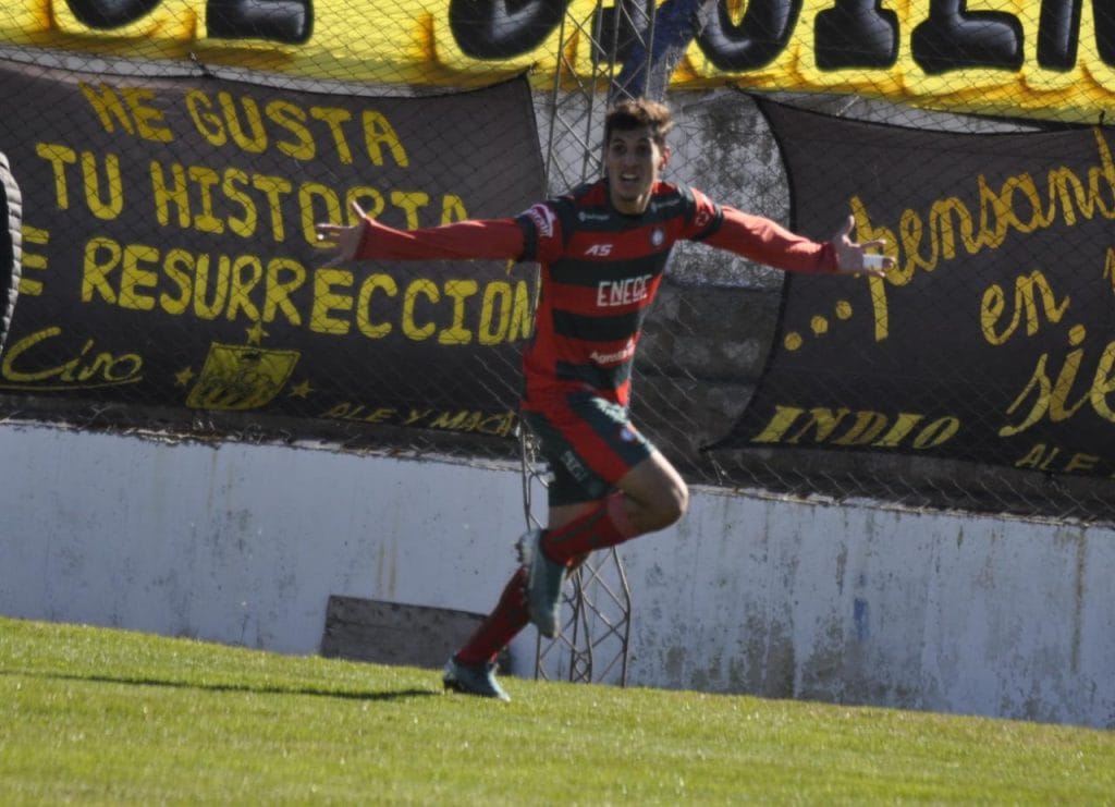 Diego San Julián seguirá este año en Círculo Deportivo.