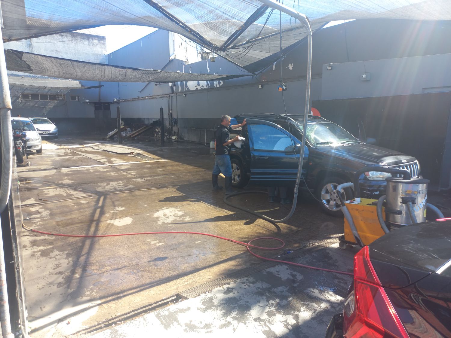 Lavaderos de autos detectaron una merma en sus clientes.