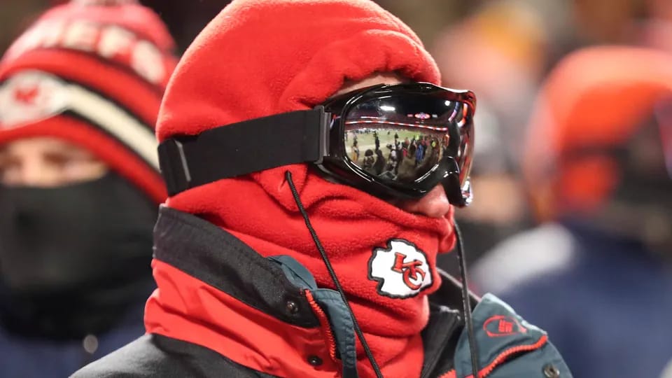 El frío extremo se lo puso difícil a los fanáticos de los Chief. Foto: Scott Winters / Icon Sportswire / IMAGO