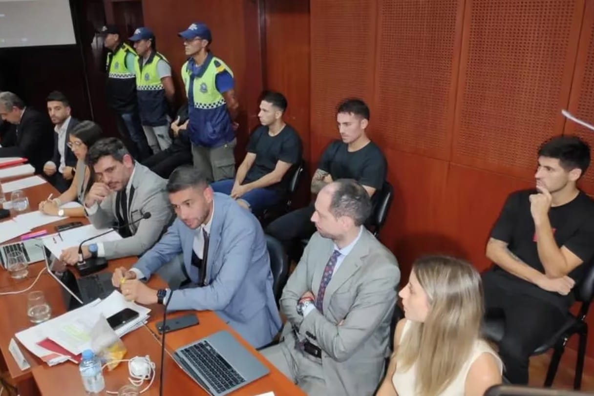 Revés judicial para los jugadores de Vélez denunciados por abuso sexual.