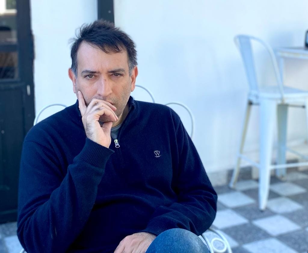 El marplatense Gastón Tedesco presentará su última novela.