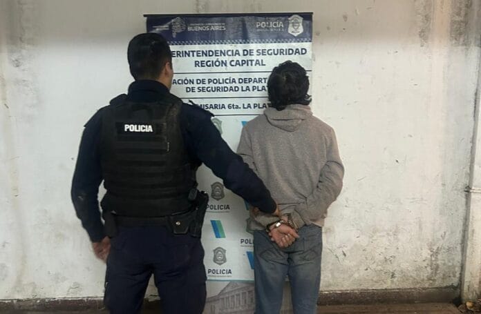 Padre, tío y abuelo detenidos por el crimen de bebé en La Plata