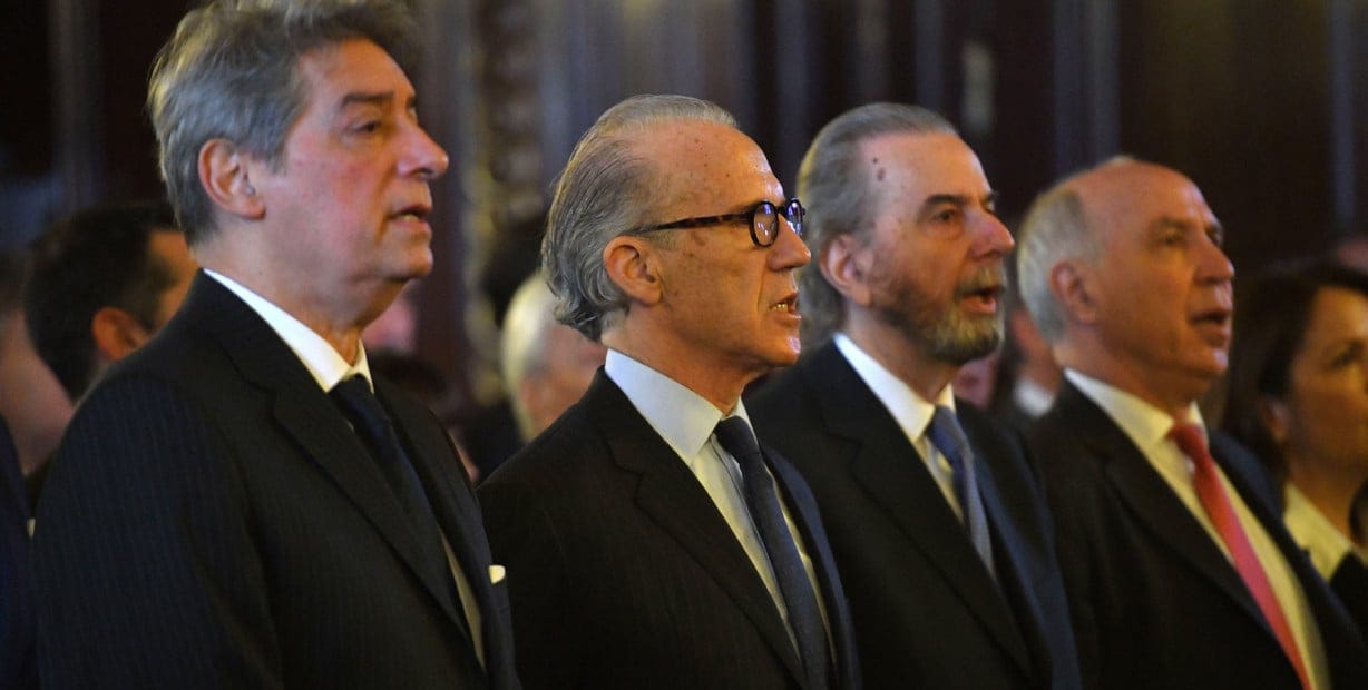 Alberto Fernández y Cristina Kirchner, en tanto, no tienen planeado asistir a la convocatoria de Milei.
