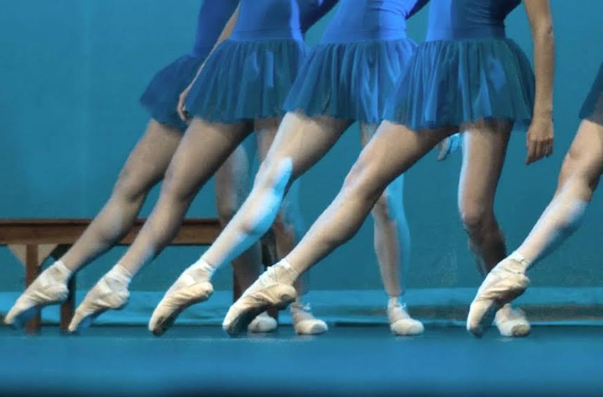 Estudios de danza marplatenses pedirán la reapertura frente a las puertas del Teatro Colón