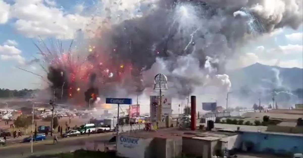 Explotó una fábrica de pirotecnia en México: al menos 10 muertos