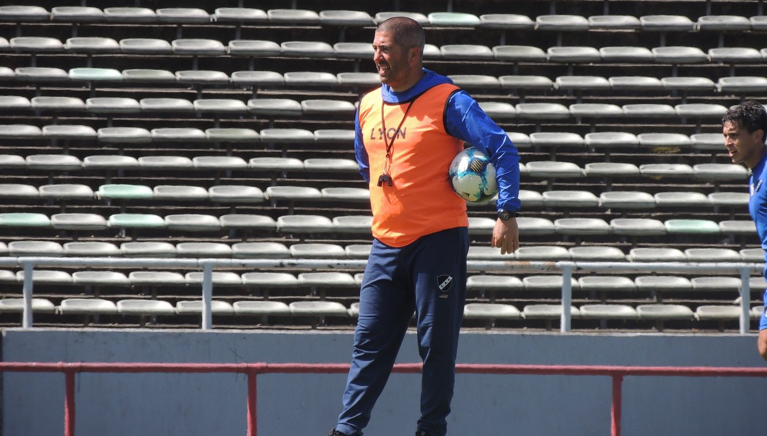 Mauricio Giganti “Que los hinchas preparen la fiesta…” El Marplatense