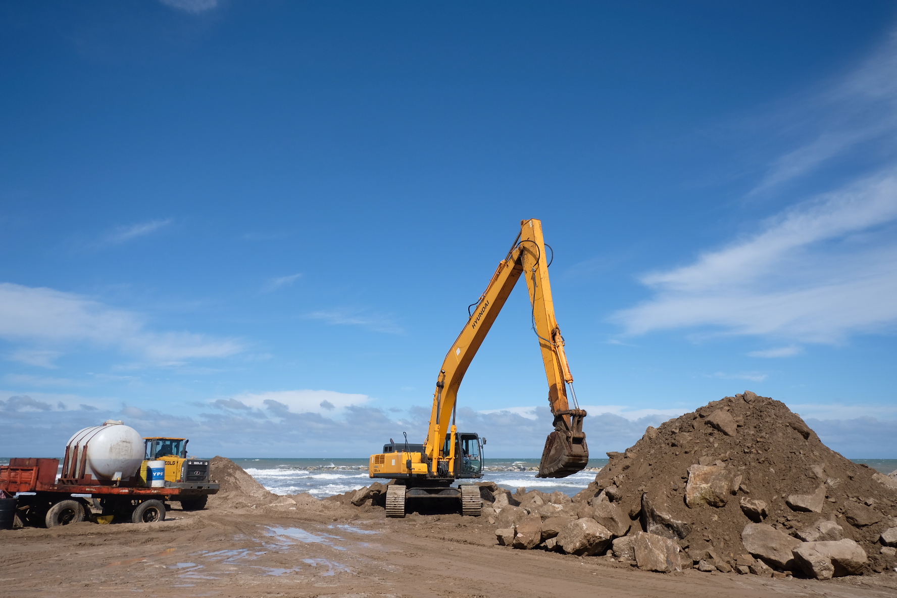 Paleontólogos piden que en excavaciones haya un profesional del área