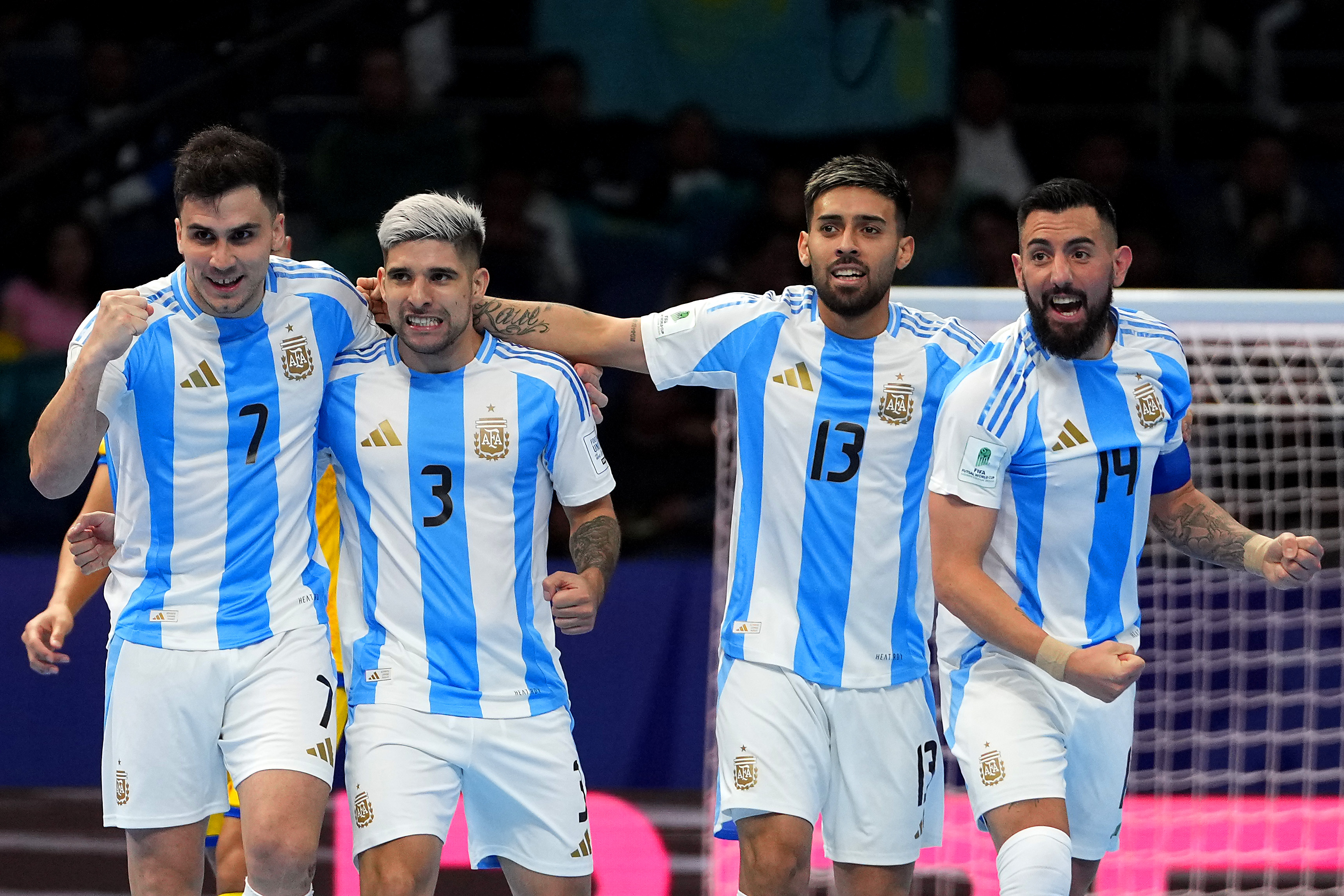 Mundial de futsal: Argentina aplastó a Kazajistán y enfrentará a Francia en semifinales