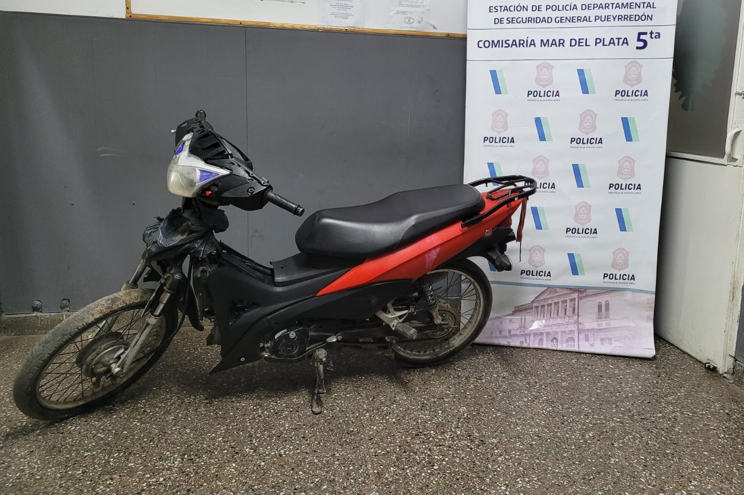 La moto fue recuperada esta madrugada en la zona del barrio Parque Independencia.