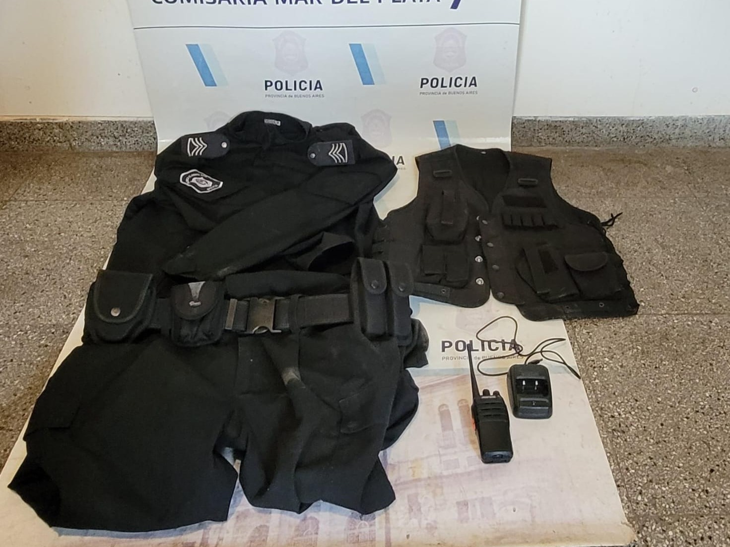 Robo en Monte Grande: Hombre Prófugo Tras Incidente con Ex Pareja y Policía