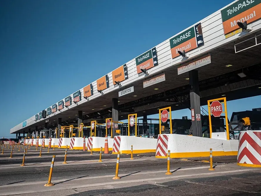 Ya rige el aumento de los peajes para viajar a Mar del Plata: cuánto cuesta llegar a la Costa